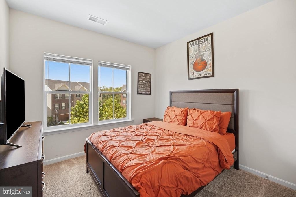 16418 Caribbean Way - Photo 12