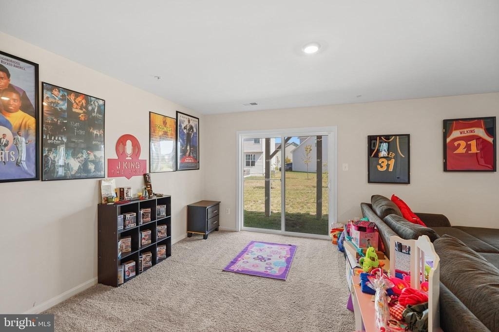 16418 Caribbean Way - Photo 19