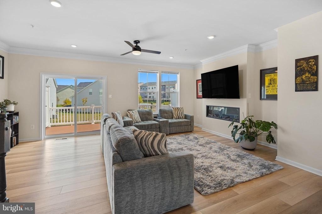 16418 Caribbean Way - Photo 4