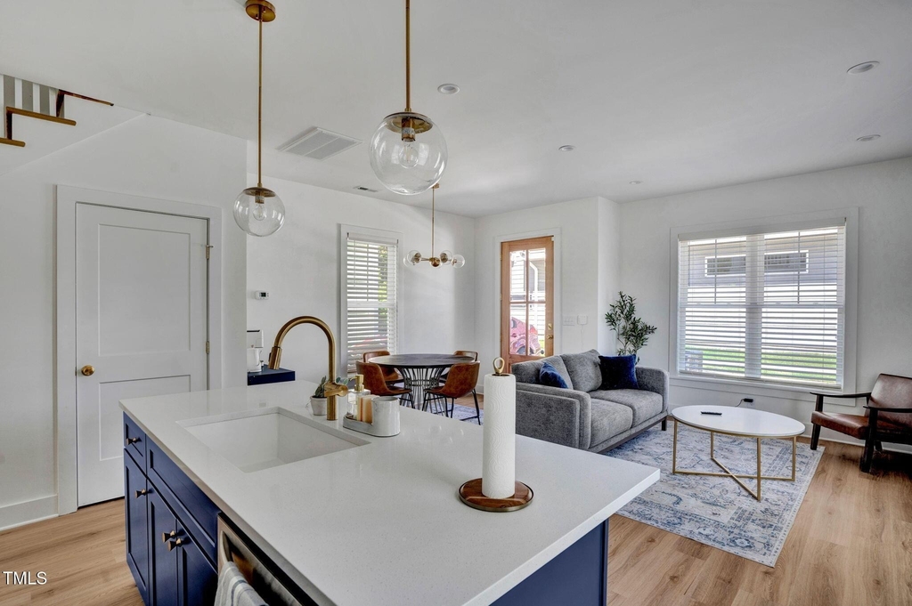 500 Spruce Street - Photo 8