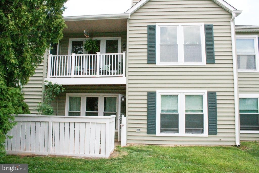 11325 Halethorpe Terrace - Photo 0