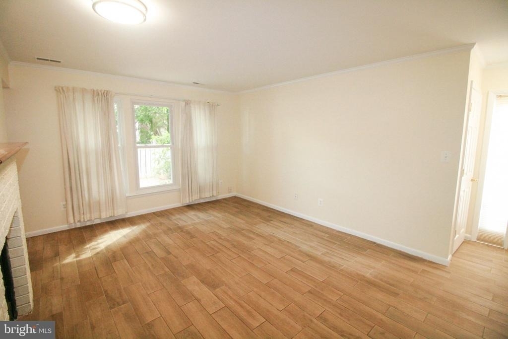 11325 Halethorpe Terrace - Photo 2