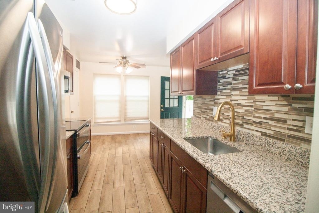 11325 Halethorpe Terrace - Photo 8