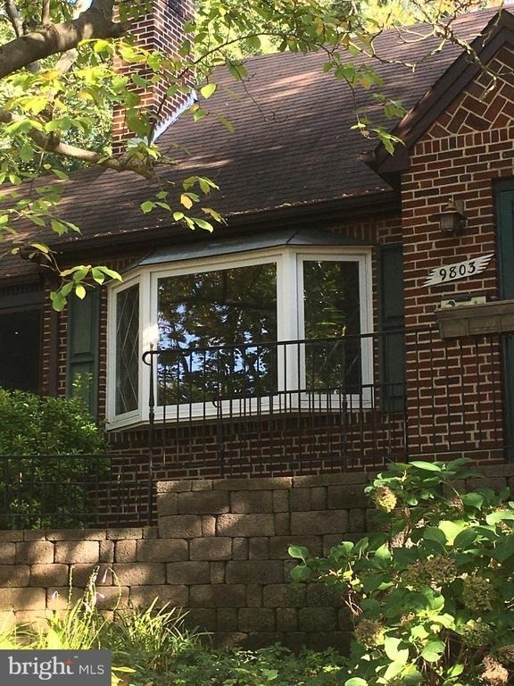9803 Forest Grove Drive - Photo 23