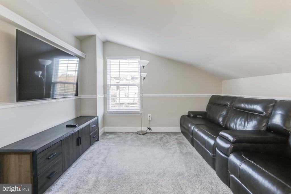 20345 Notting Hill Way - Photo 32