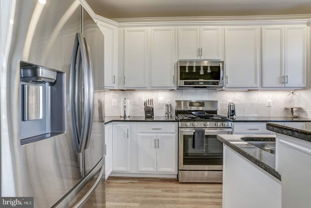 20345 Notting Hill Way - Photo 14