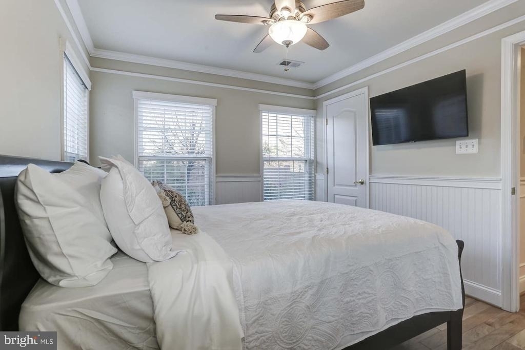 20345 Notting Hill Way - Photo 8