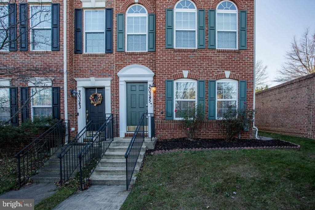 20345 Notting Hill Way - Photo 1