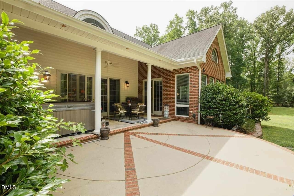 145 Oldham Place - Photo 24