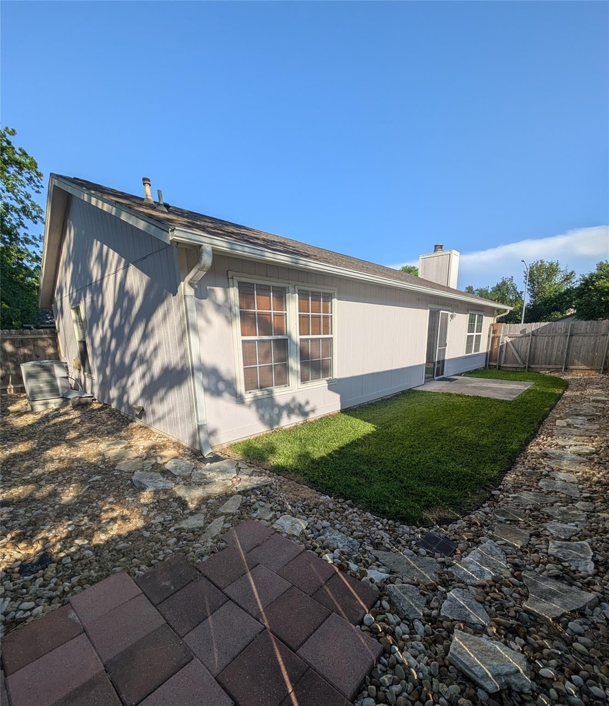 5914 Green Acres St - Photo 11