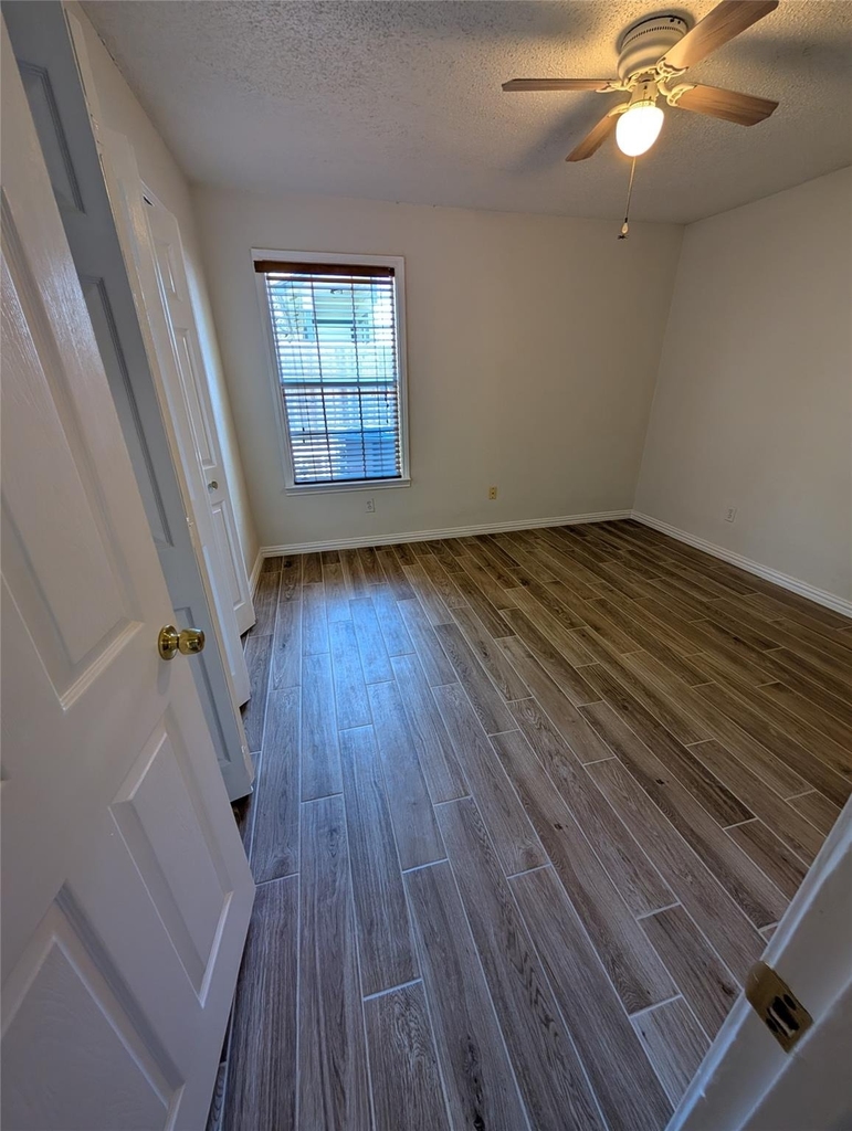 5914 Green Acres St - Photo 7