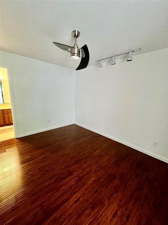 1705 Crossing Pl - Photo 10
