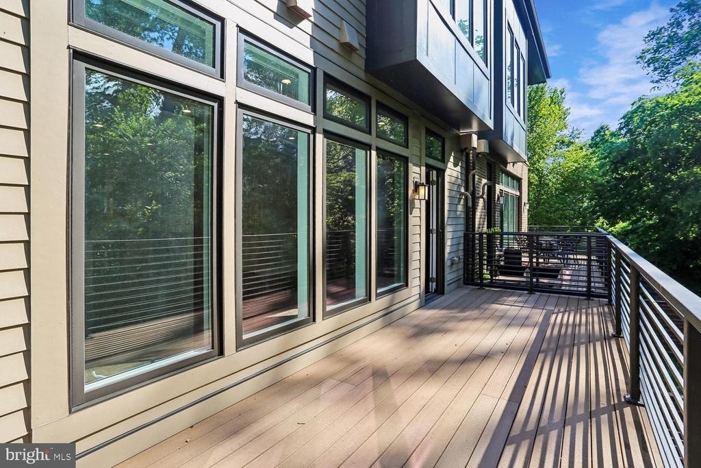 5342 Merriam Street - Photo 9