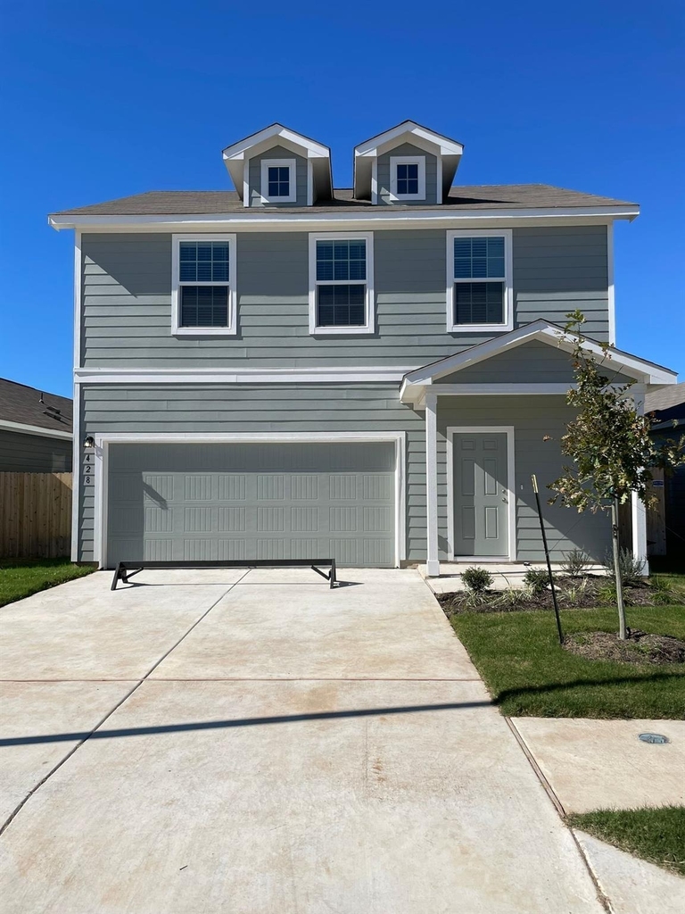 428 Bass Dr - Photo 0