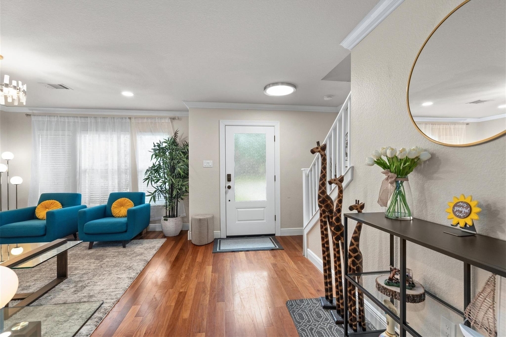 1509 Shady Creek Trl - Photo 2