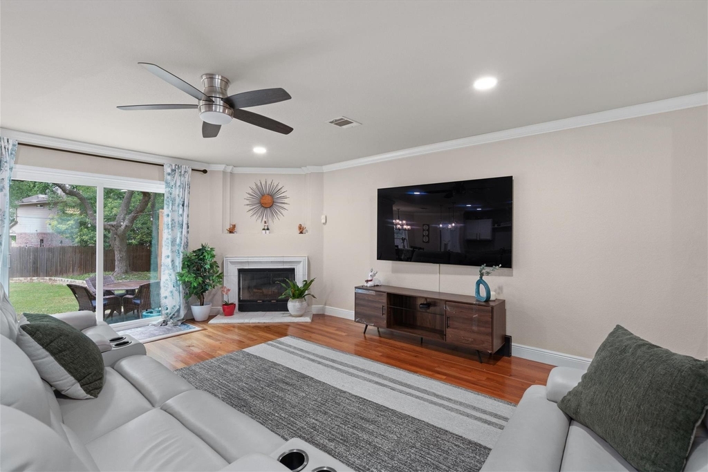 1509 Shady Creek Trl - Photo 7
