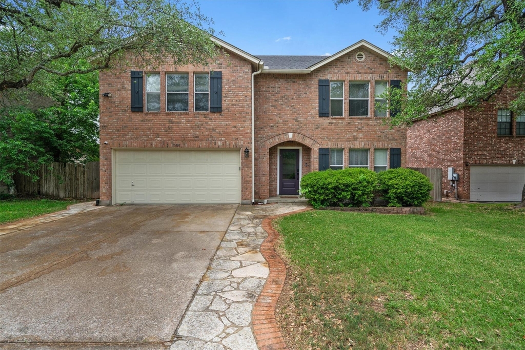 1509 Shady Creek Trl - Photo 0