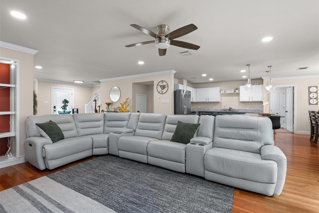 1509 Shady Creek Trl - Photo 8
