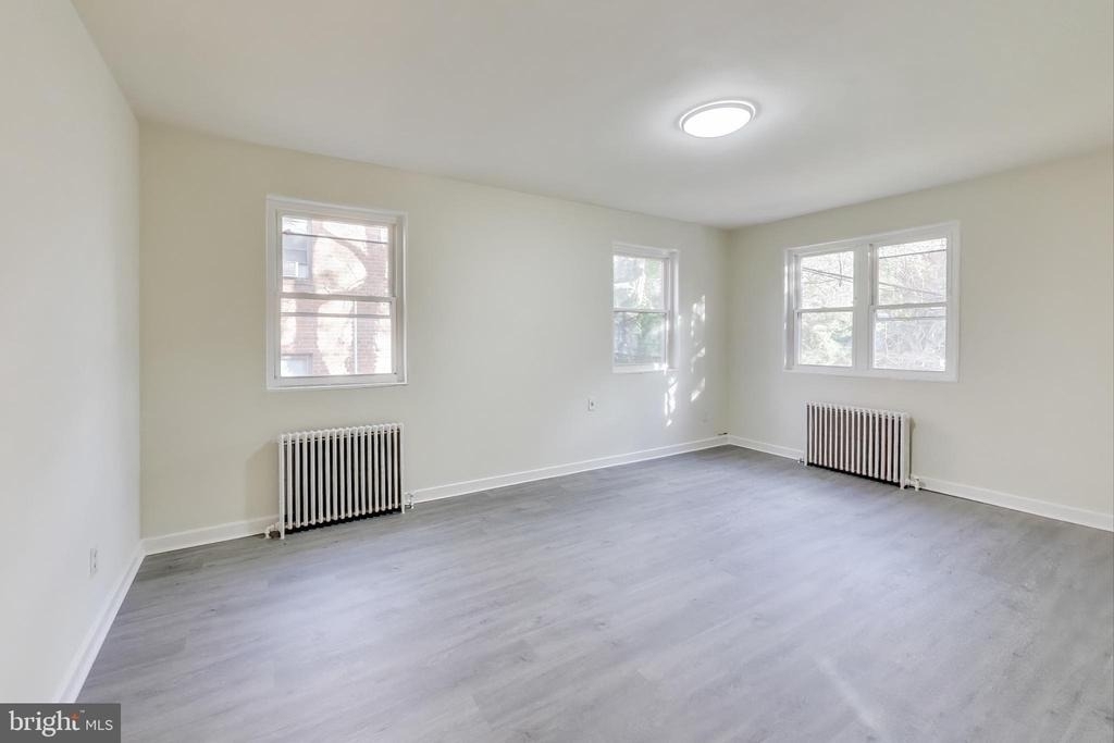 8318 Roanoke Avenue - Photo 1