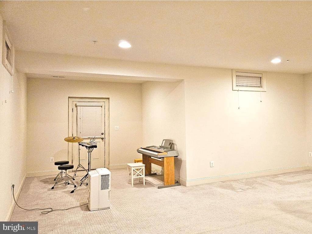3332 Burton Drive - Photo 55