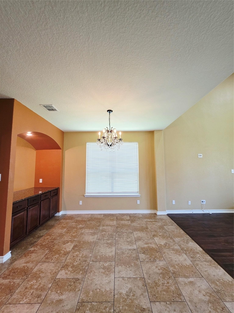 228 Dove Hl - Photo 4