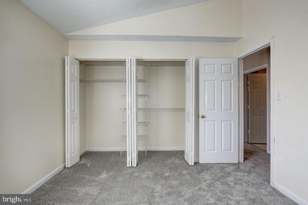 2106 Whitehall Road - Photo 28