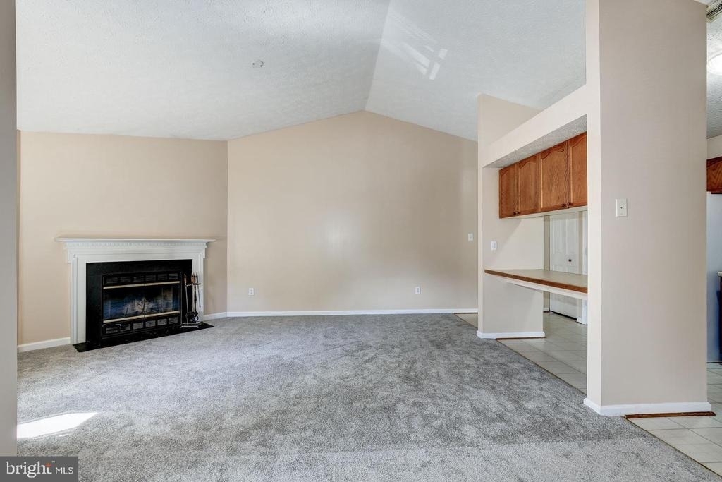 2106 Whitehall Road - Photo 7