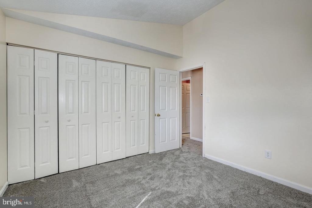 2106 Whitehall Road - Photo 27