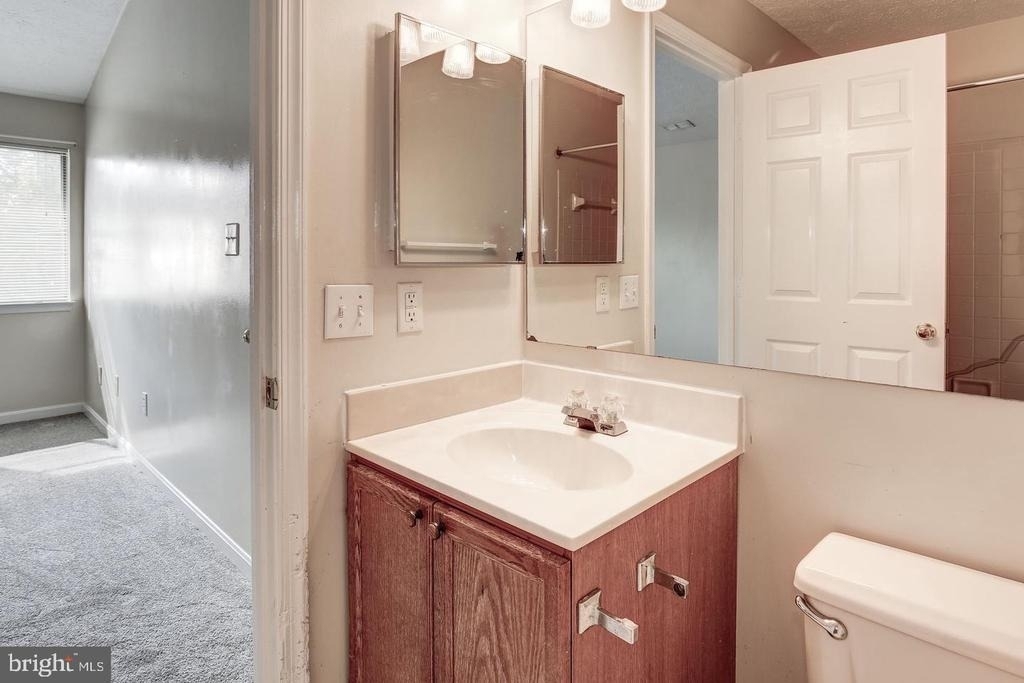 2106 Whitehall Road - Photo 24