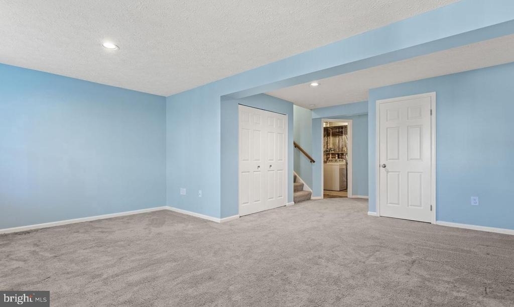 6359 New Haven Court - Photo 31