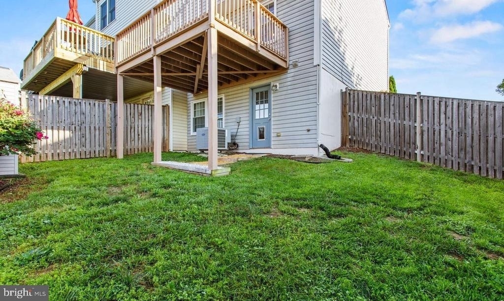6359 New Haven Court - Photo 36
