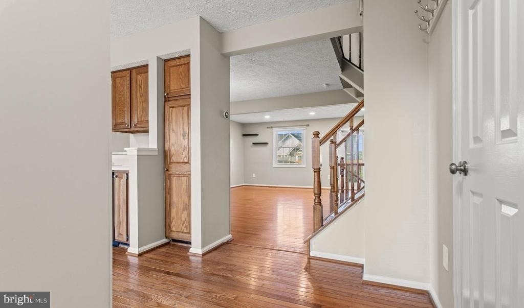 6359 New Haven Court - Photo 2