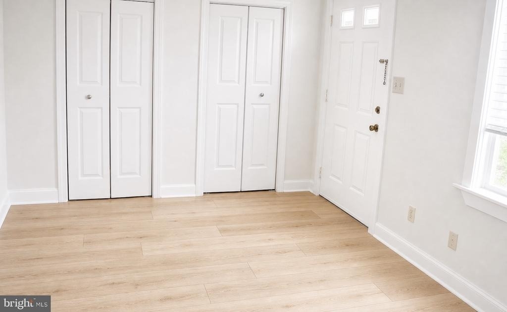 4601 Strauss Avenue - Photo 5