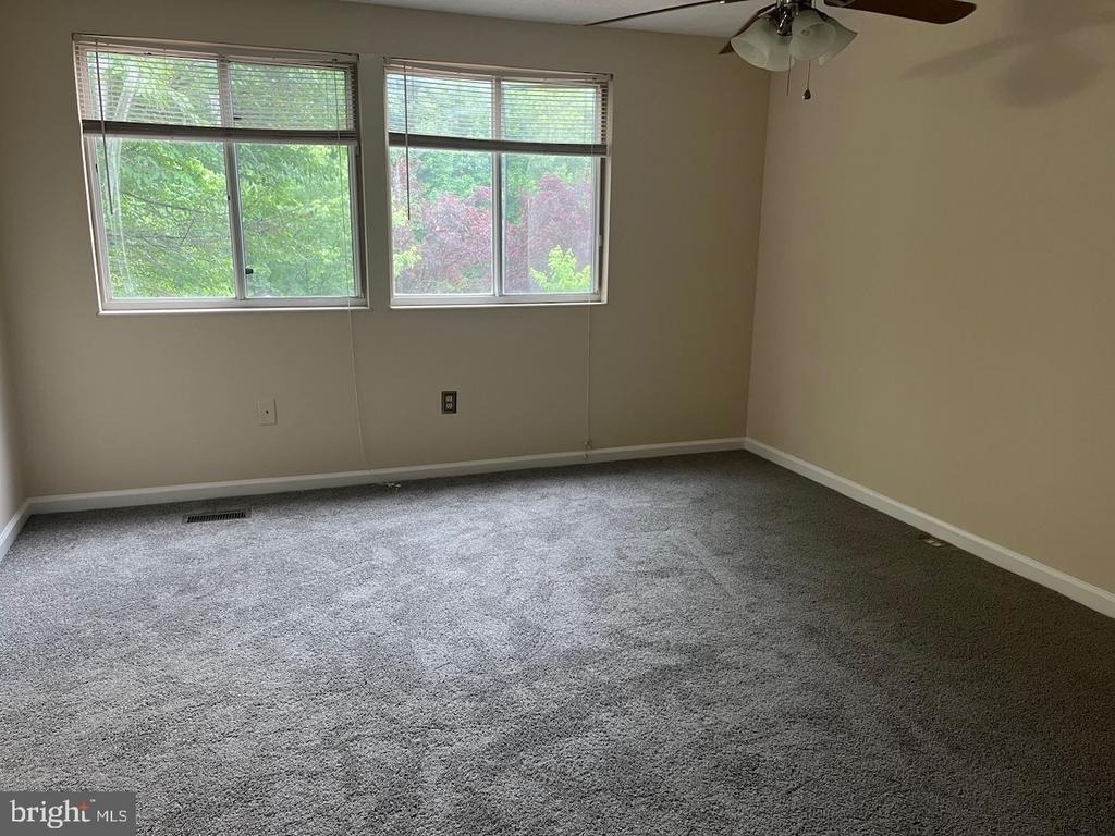 60 Chins Court - Photo 18