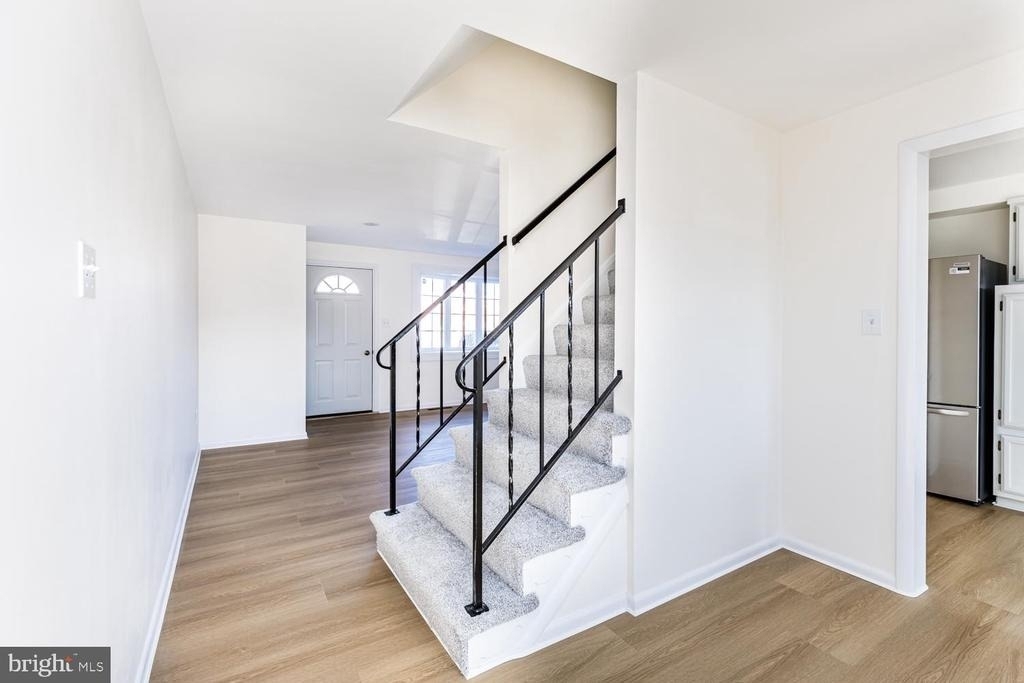 1117 Circle Drive - Photo 7