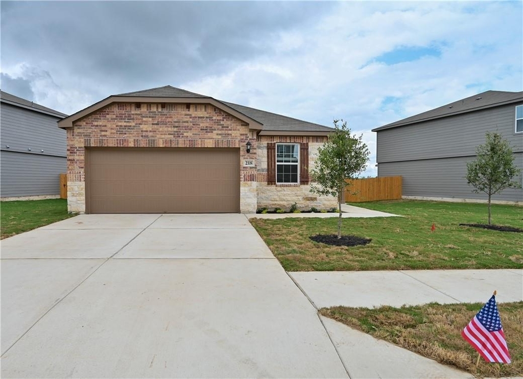 218 Mount Vernon Way - Photo 1