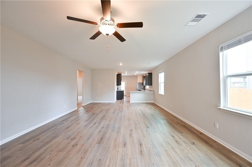 218 Mount Vernon Way - Photo 5