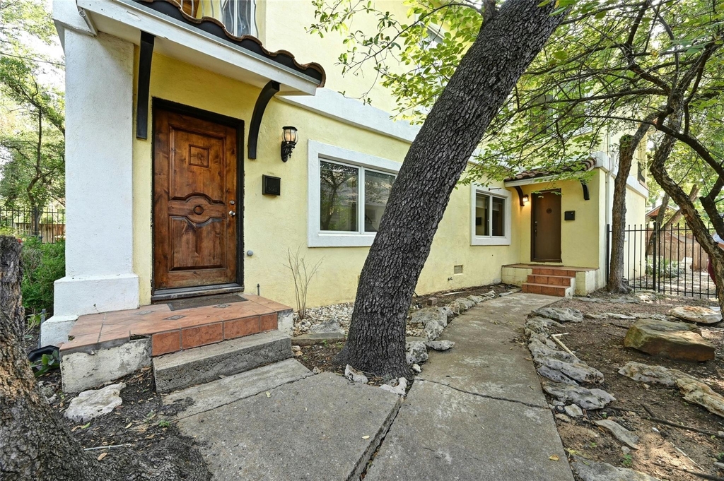 2829 San Gabriel St - Photo 21