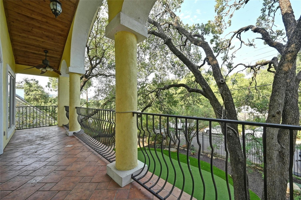 2829 San Gabriel St - Photo 33