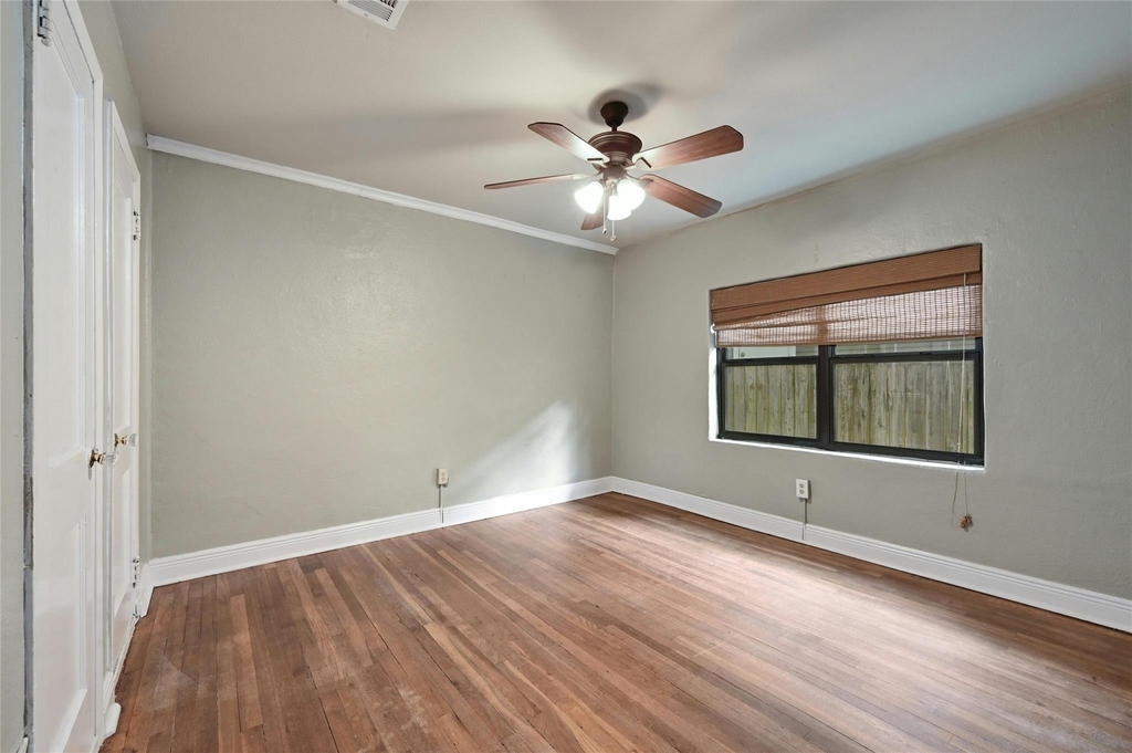 2829 San Gabriel St - Photo 28