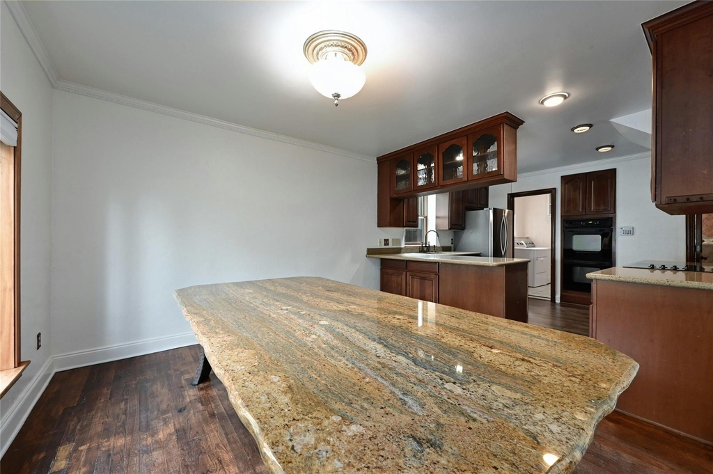 2829 San Gabriel St - Photo 5