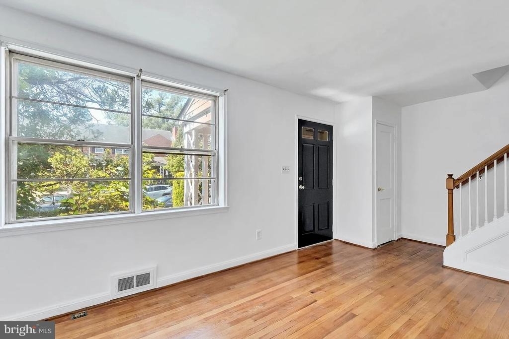 1804 Winford Road - Photo 9