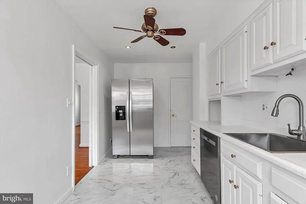 1804 Winford Road - Photo 5