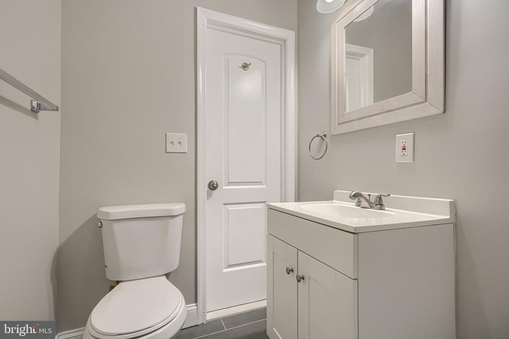 2917 Clifton Avenue - Photo 15