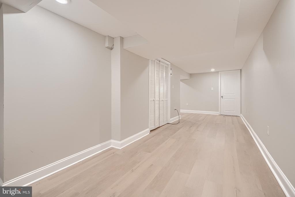 2917 Clifton Avenue - Photo 22