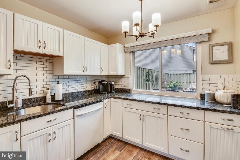 1059 Cedar Ridge Court - Photo 11