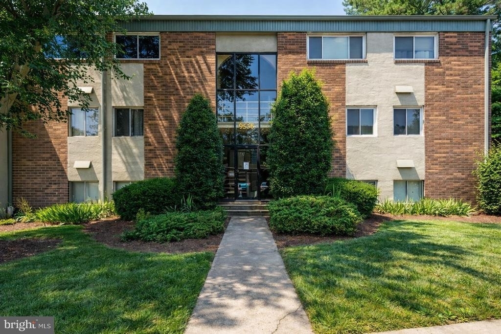 354 Gatewater Court - Photo 0