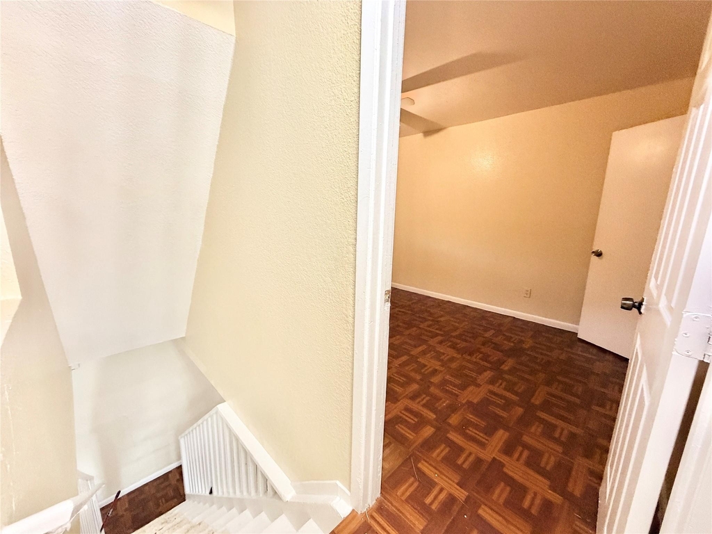 6257 Manor Rd - Photo 18