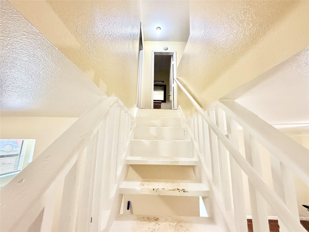 6257 Manor Rd - Photo 16