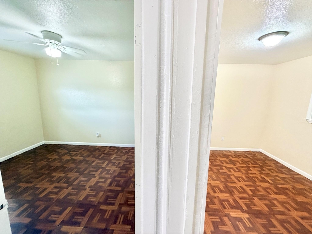 6257 Manor Rd - Photo 30
